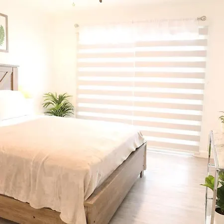 Insta Worthy Modern Bungalow Homestead Exterior foto